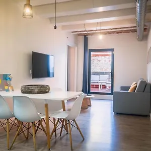 Apartament Modern Catalan Apartments By Olala Homes, L’Hospitalet de Llobregat